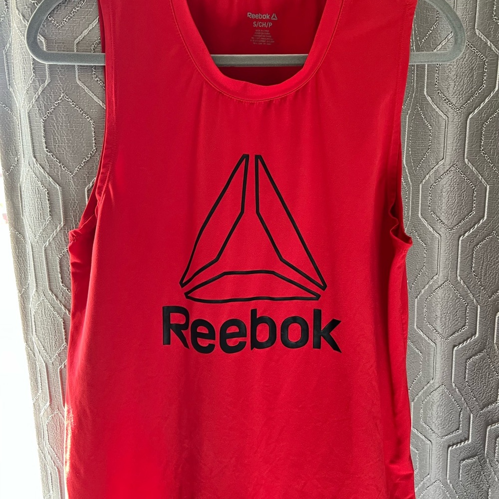 Reebok Red and Gray Athletic Top